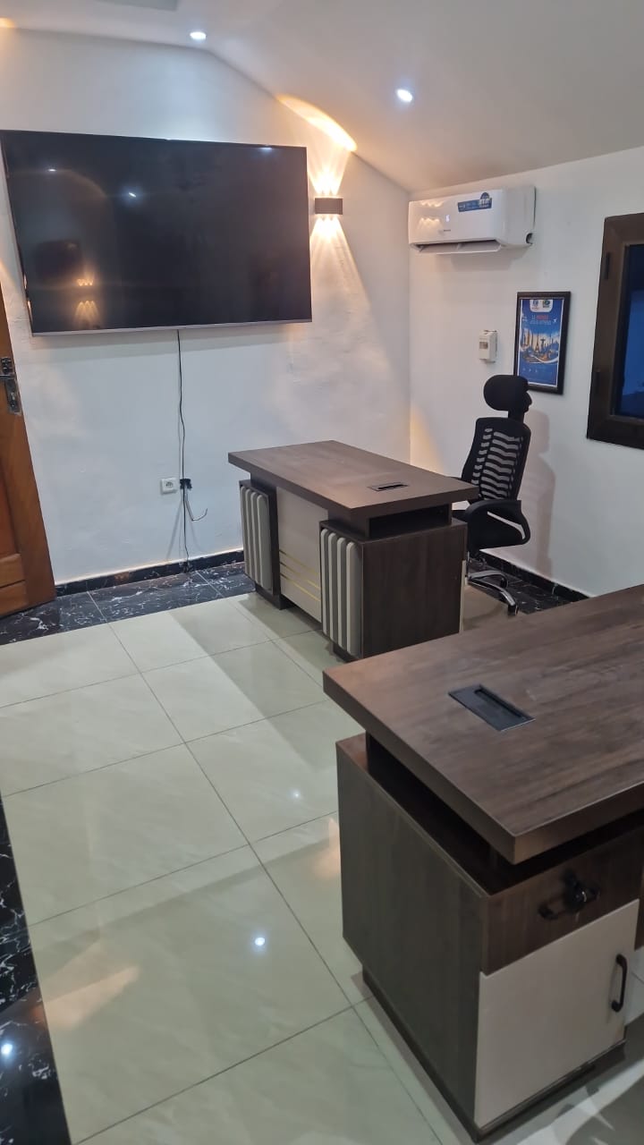 Bureaux de luxe à louer — Système d'Émergence Kinshasa